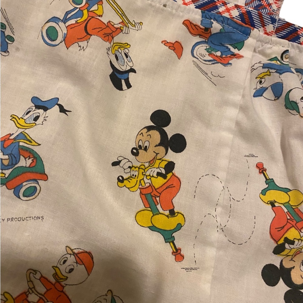 Kid’s Vintage Disney Apron - Picture 3 of 3